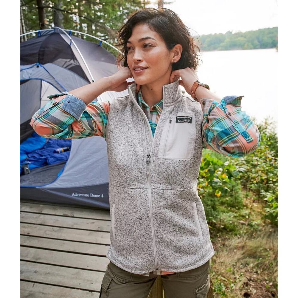 Women's L.L.Bean Sweater Fleece Long Vest - Picture 2 of 6